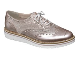 Platform brogues